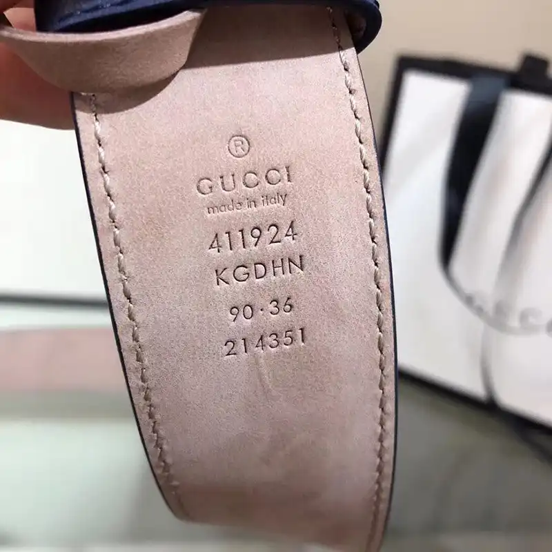 G*u*i s belte 1905bl0256