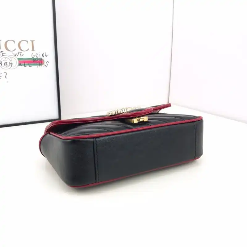 G*u*i bags 19b57g0016