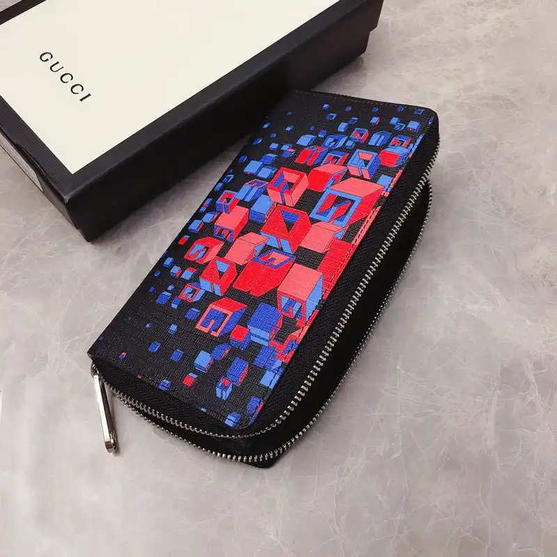 G*u*i bags 208b570050