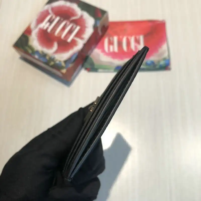 G*u*i bags 20guc0043