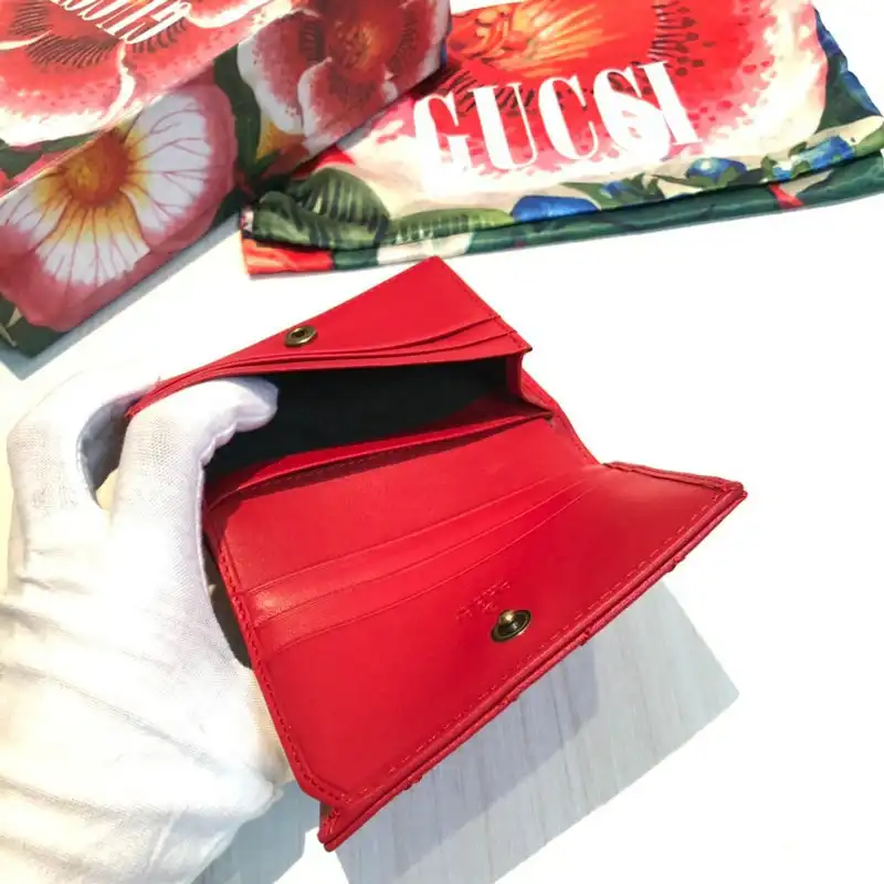 G*u*i bags 20guc0240