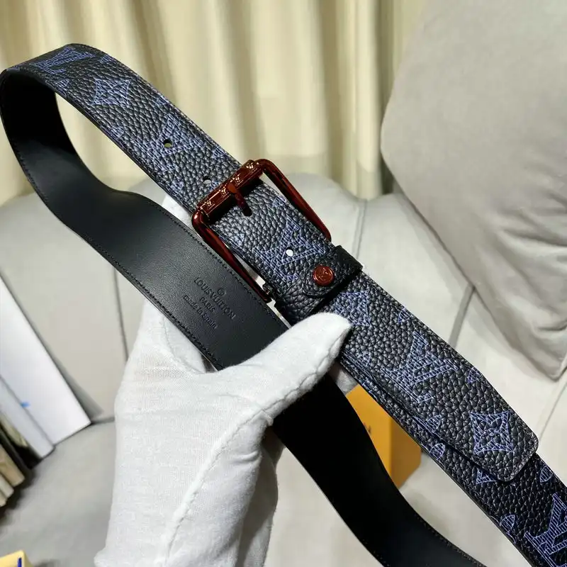 LV Belts 2101SH0088