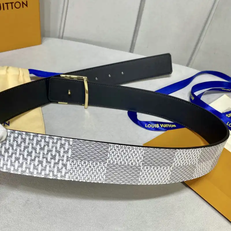 LV Belts 2102SH0038