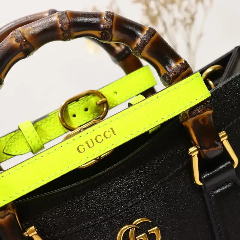 G*u*i s bags 2108dj0082