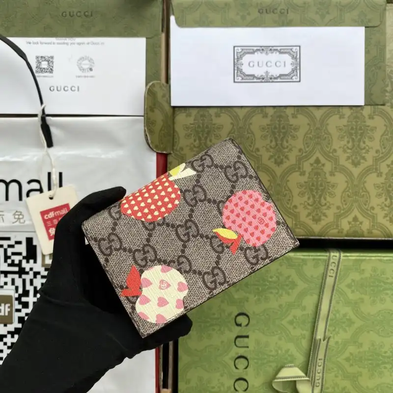 G*u*i s bags 2108ya0080