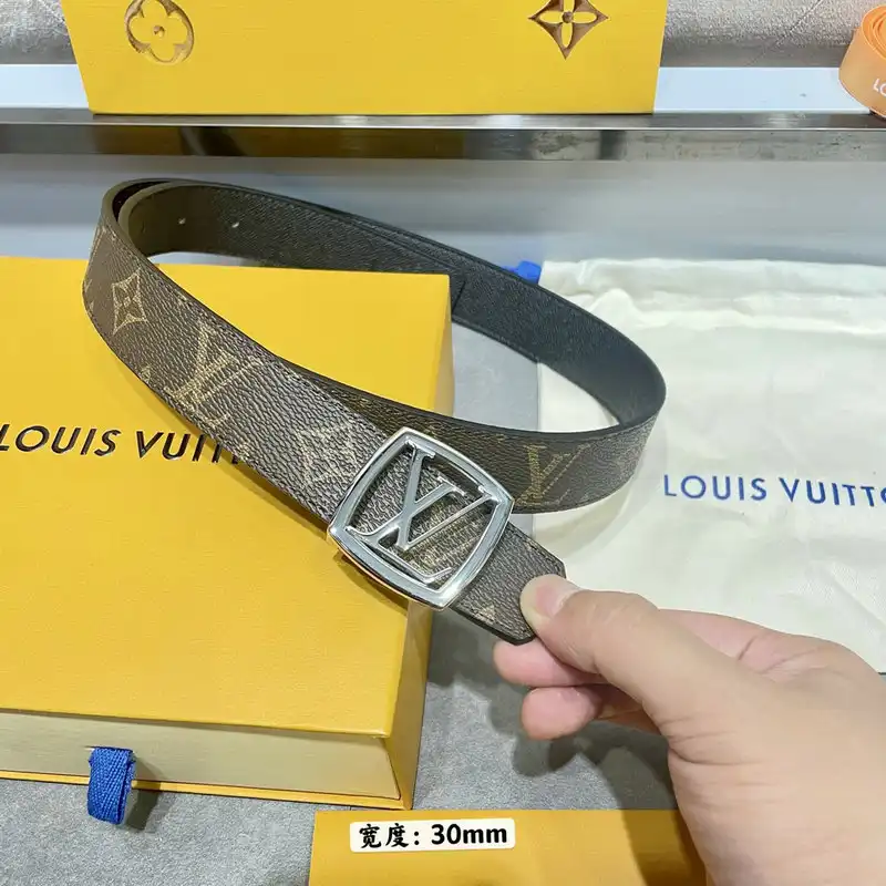 LV Belts 2109XF0024