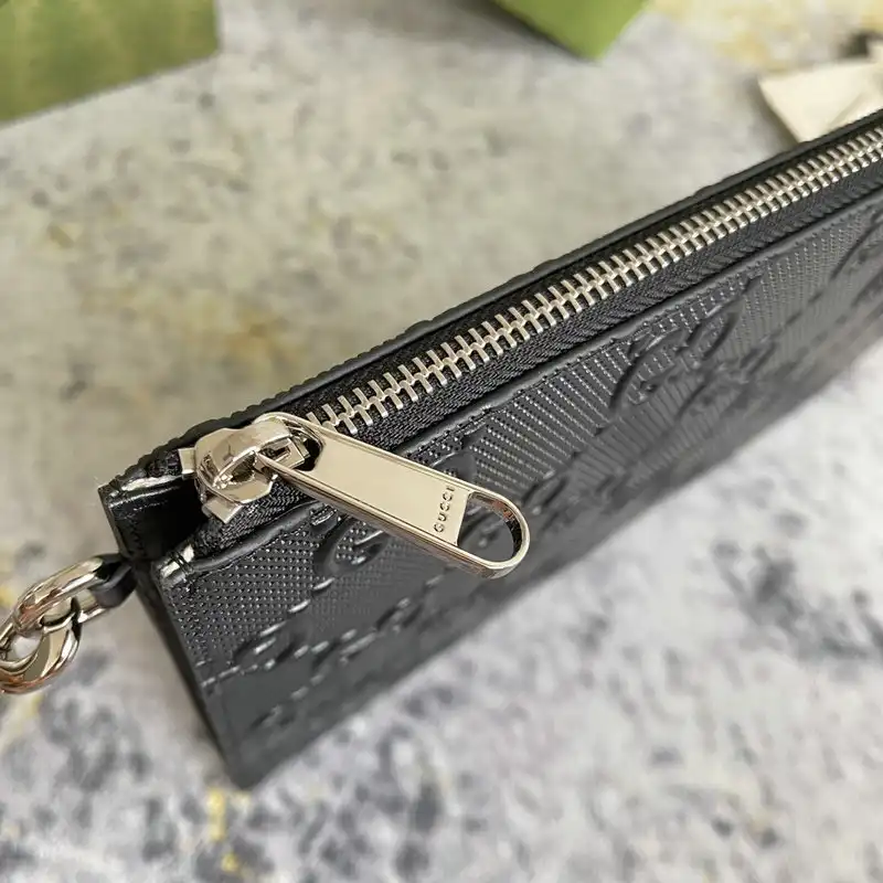 G*u*i bag 2110dj0033