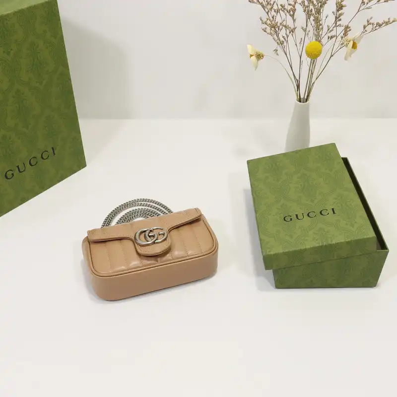 G*u*i bags 2110dj0077