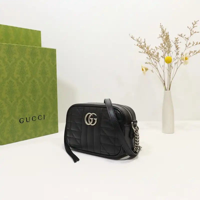 G*u*i bags 2110dj0079