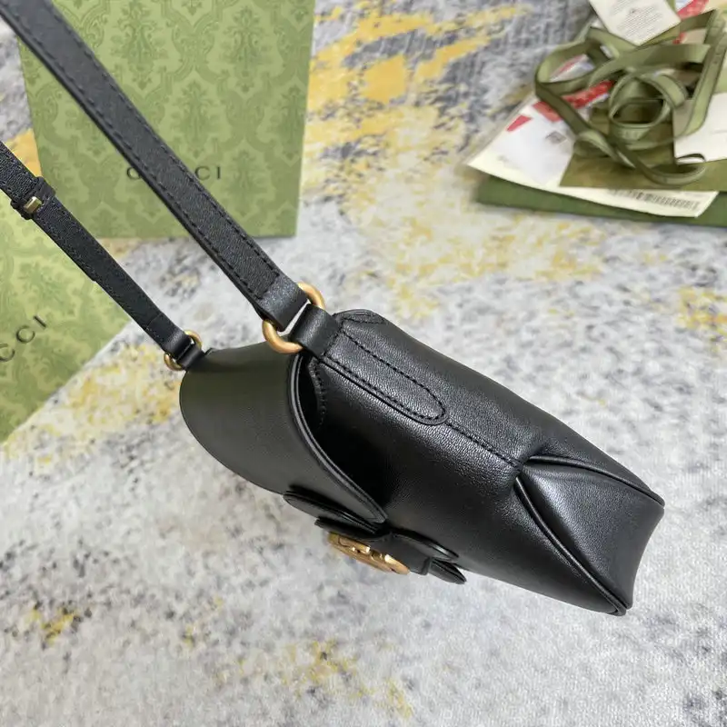 G*u*i bag 2201dj0051