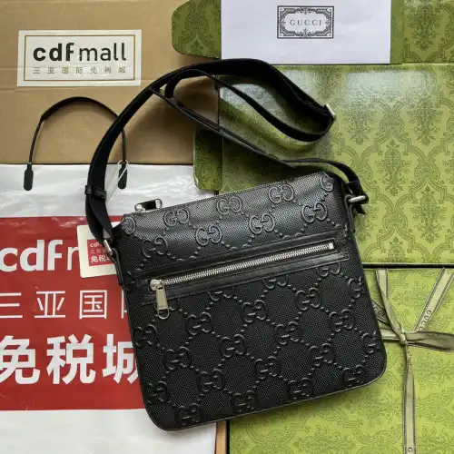 G*u*i bag 2208ya0002