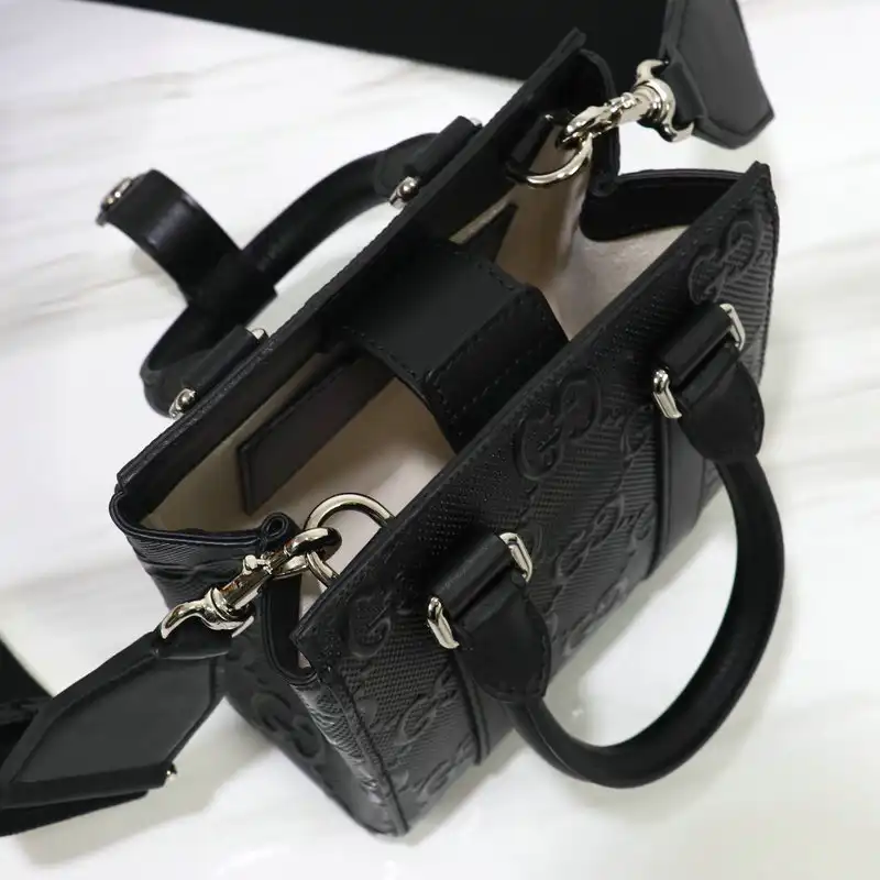 G*u*i bag 2209dj0008