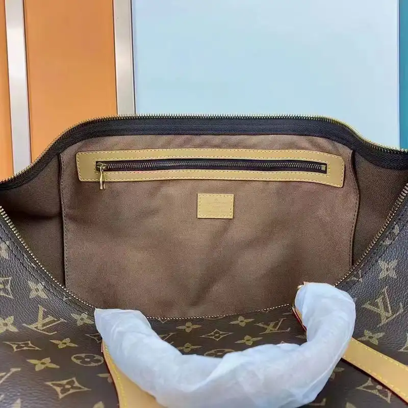 LV Bag 2209HT0032
