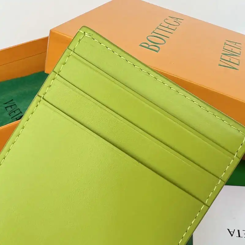 Bottega Veneta Bag 2209SF0017