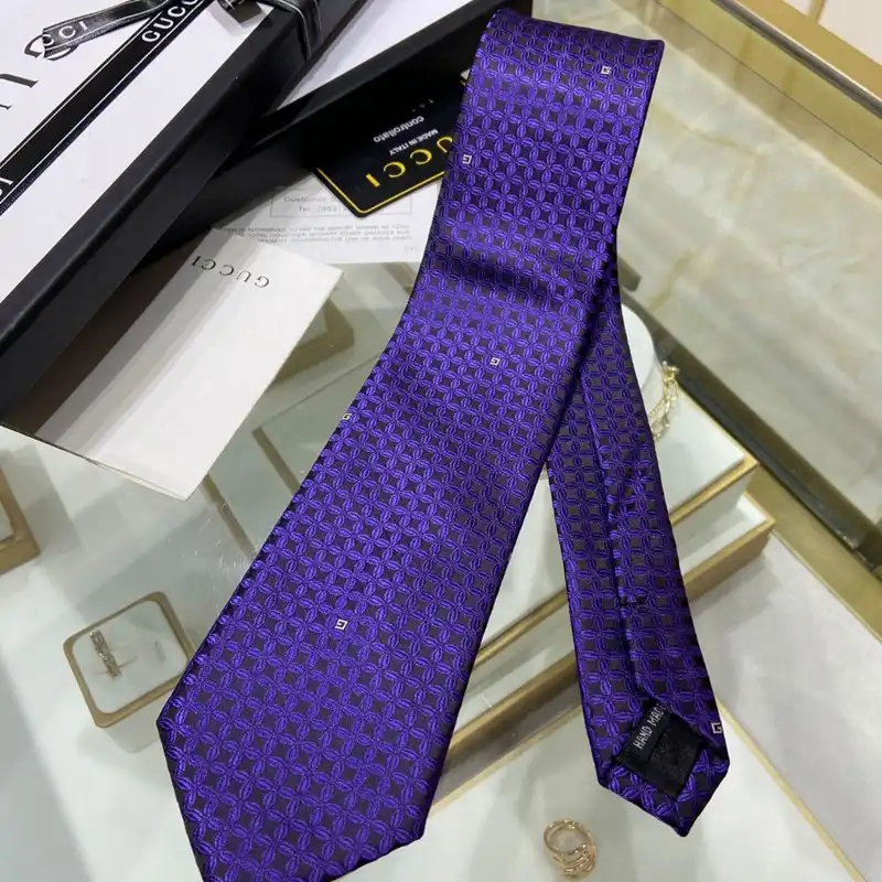 TIES Tie 2210WH0247