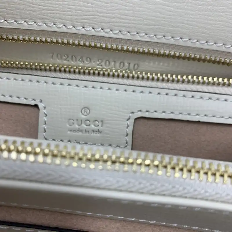 G*u*i bag 2210ya0081