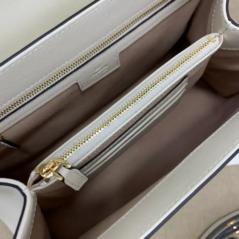 G*u*i bag 2210ya0082