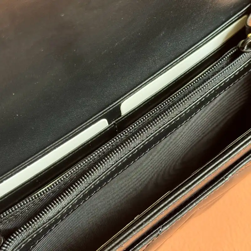 G*u*i bags 2407yz0241