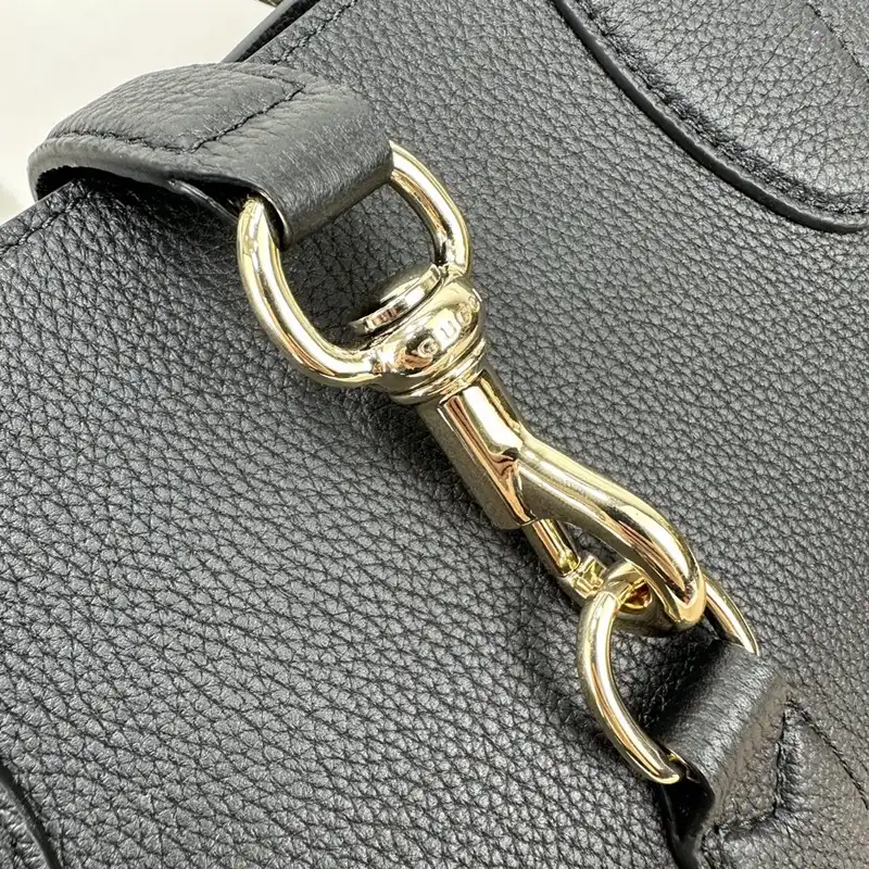 G*u*i bags 2407yz0282