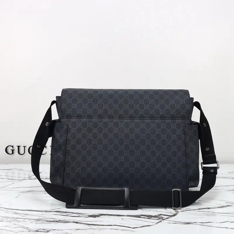 G*u*i bags 2410ya0190