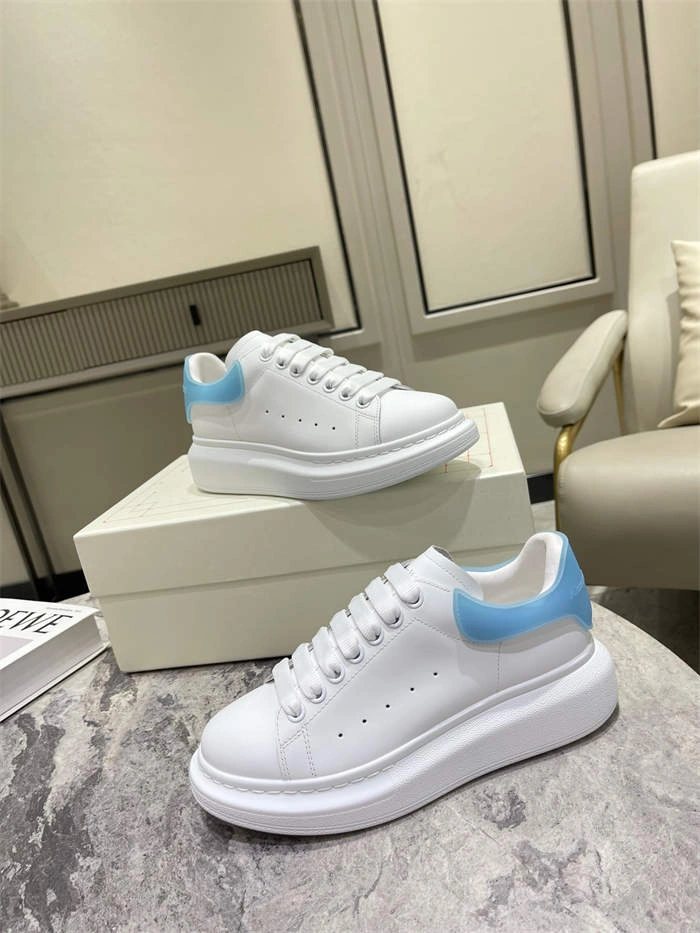 SunProtective Alexander McQueen Oversized 2574