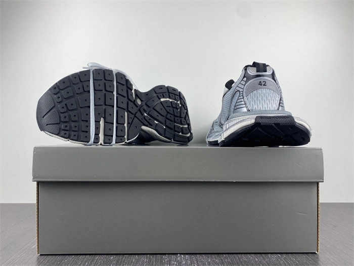 BALENCIAGA -PHANTOM SNEAKER W1RB5 Bold 4407