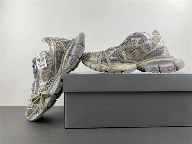 BALENCIAGA 734734 W3XL4 EasyCare 4281