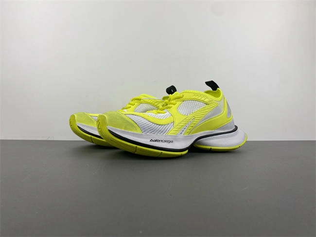 ModernLook BALENCIAGA 793945 WFLGY 4331