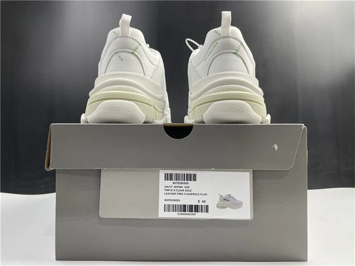 BLCG TRIPLE SNEAKER 536737 W5FW6 WrinkleFree 4489