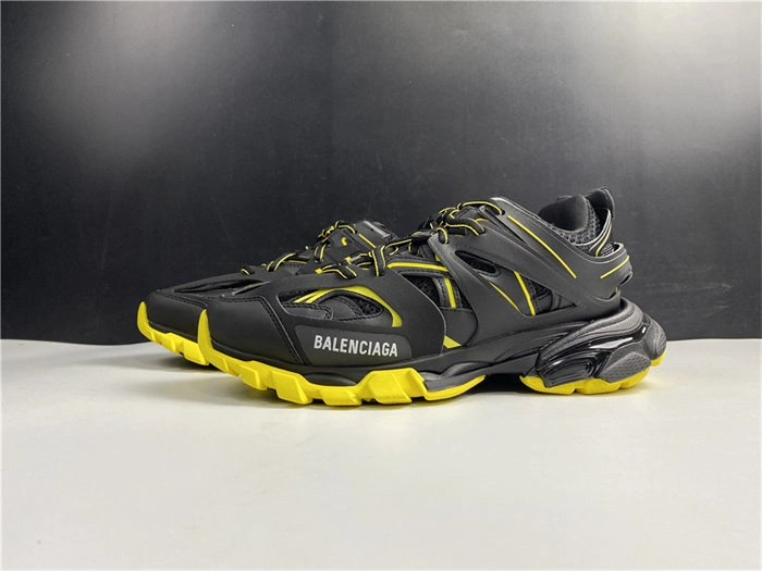 BLCG Track Black Yellow 542023 W3AC1 FlexibleFit 4484