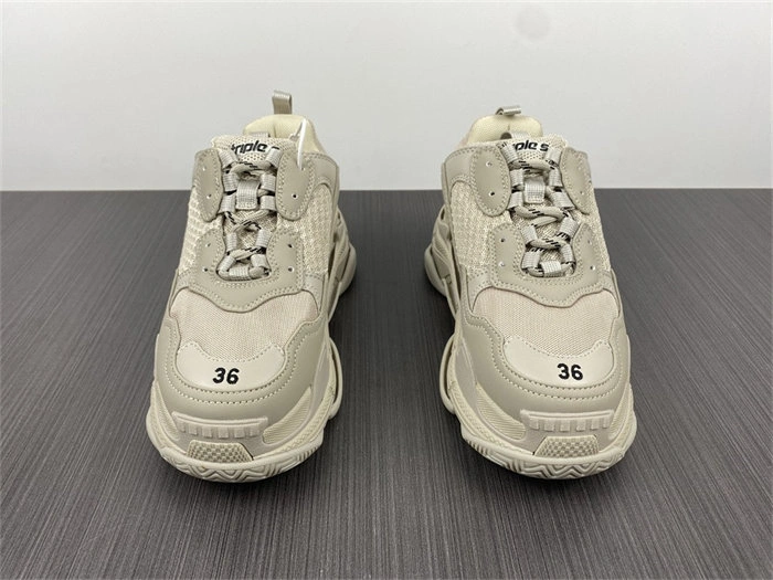 Breathable BLCG Triple S Beige 524039 W2FW1 4421