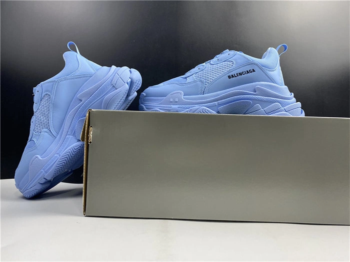 BLCG Triple S Light Blue  524039 W2FW1 Sporty 4523