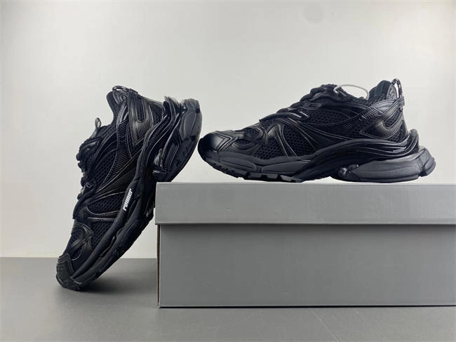 TimelessDesign Balenciaga  779066-W3RBXP- 4298