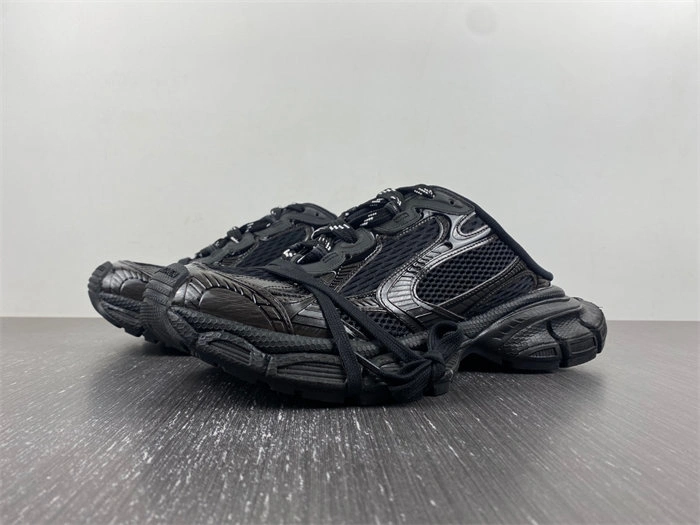 Lightweight Balenciaga 742672 W3XL1 4385