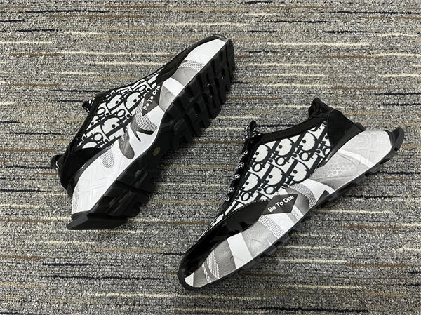 Dior Sneaker ModernLook 1258