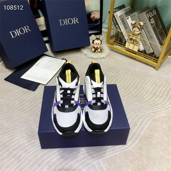 Dr B22 Sneaker Neat 1469