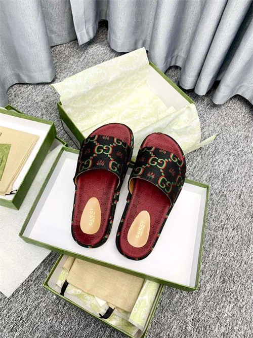 Gocci Slipper Versatile 5765