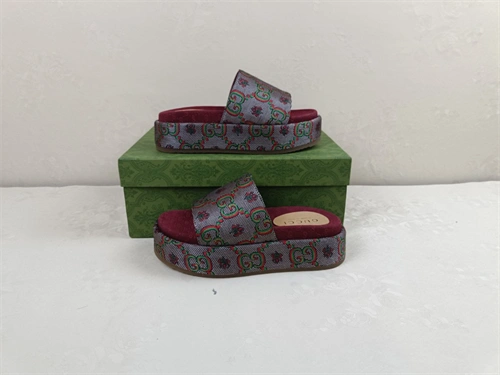 Youthful Gocci Slipper 5605