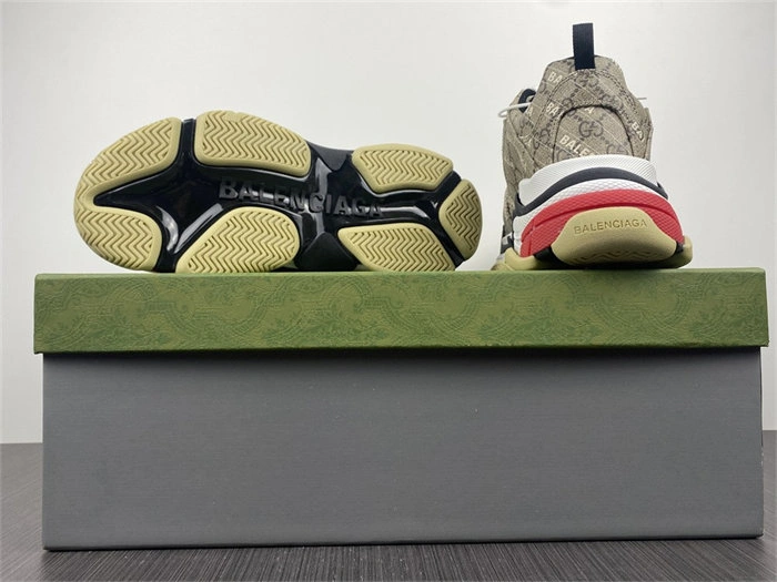 Chic Gocci x BLCG The Hacker Project Triple S Beige  677192 ULZ10 38