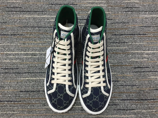 G*u*i high top sneaker freshlook 200