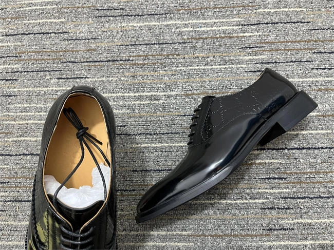 breathable G*u*i loafer 345