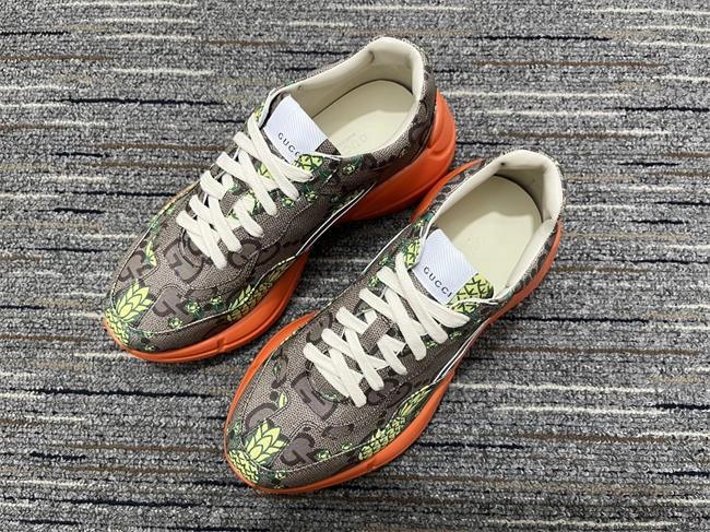 lightweight G*u*i rhyton sneaker 277