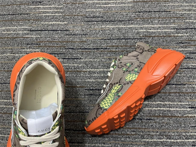 lightweight G*u*i rhyton sneaker 277