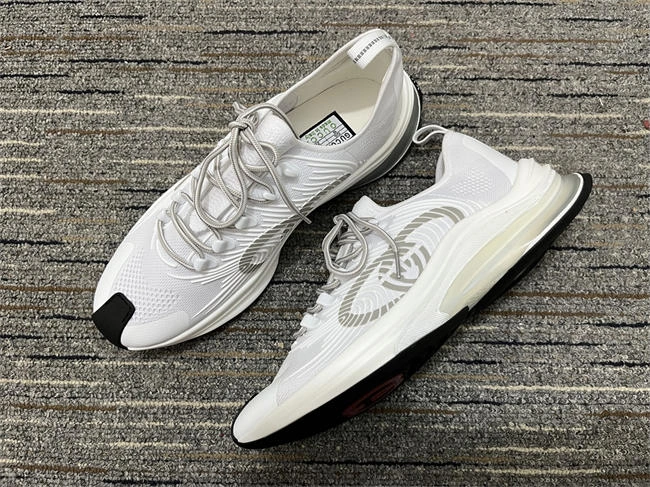 urbanstyle G*u*i runners 99