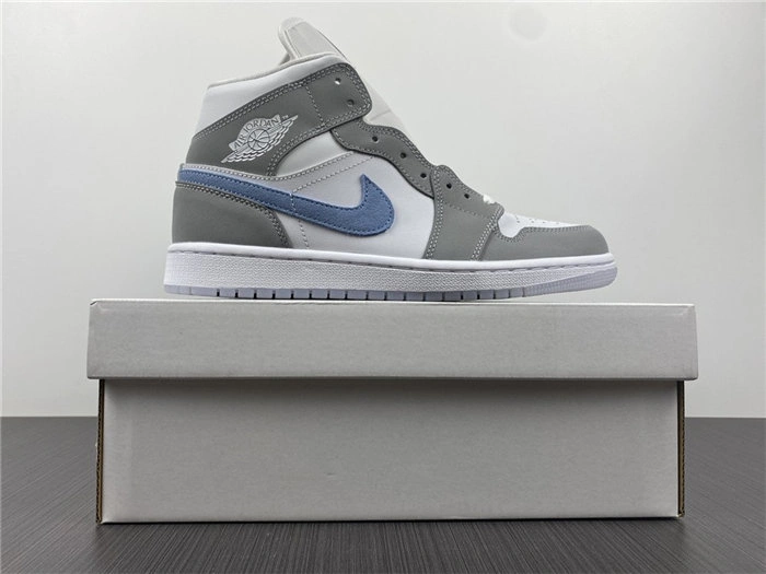 Jordan1 Mid Wolf Grey Aluminum BQ6472- Trendsetting 3712
