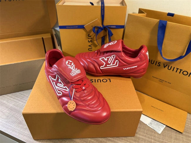 Louis Vuitton Soft 1669