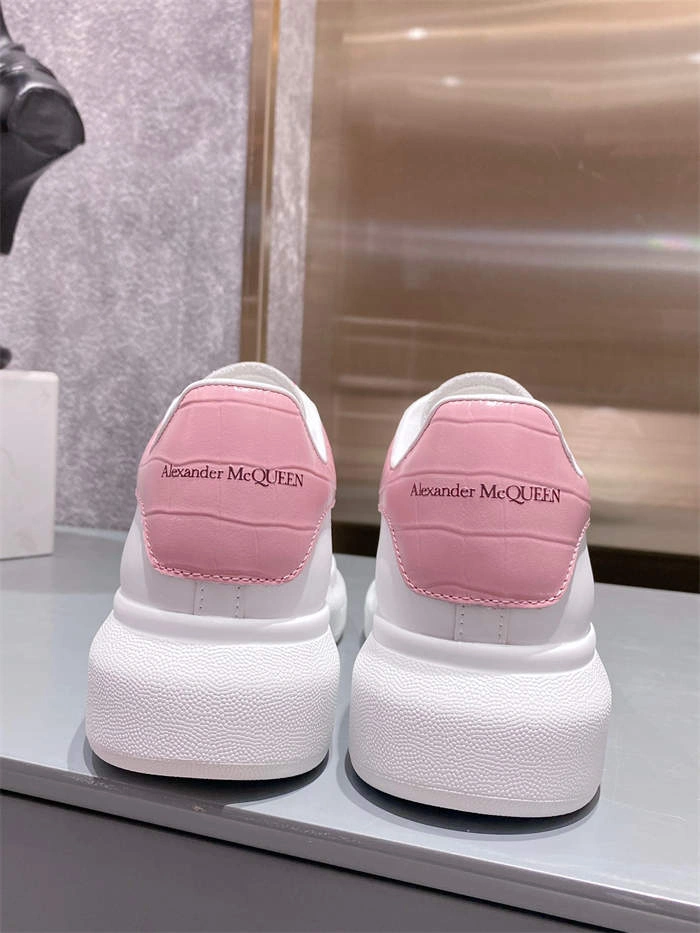 Mc Queen GoAnywhere 2543