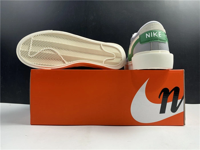 FashionForward Nike Blazer Low Sacai BV0076- 5241