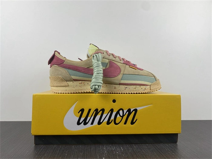 Packable Nike Cortez SP Union Sesame DR1413- 5216