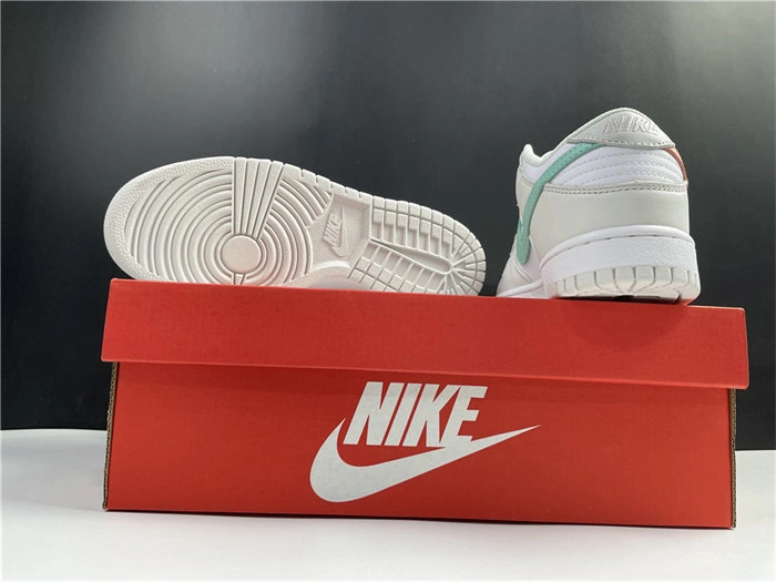 FlexibleFit Nike Dunk Low Tropical Twist CW1590- 4882